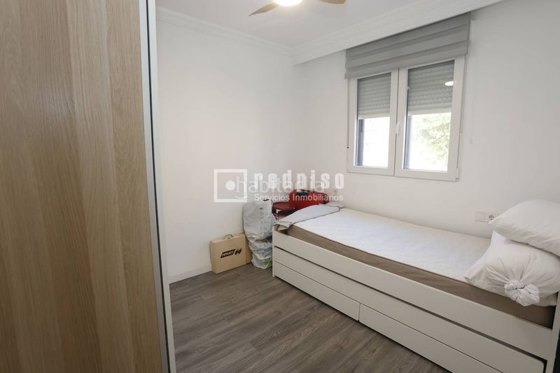 Foto e7b656f6-811f-4232-afc6-aa05d6dd239b. Pis amb calefacció a Los Ángeles Madrid