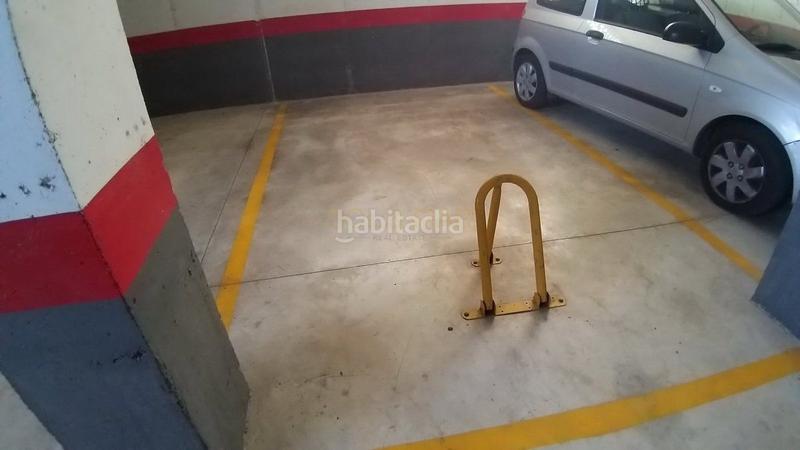 Foto 63eda8c1-eb3d-4ecb-bfa6-eff73ad72e14. Autoparkplatz in Playamar - Benyamina Torremolinos