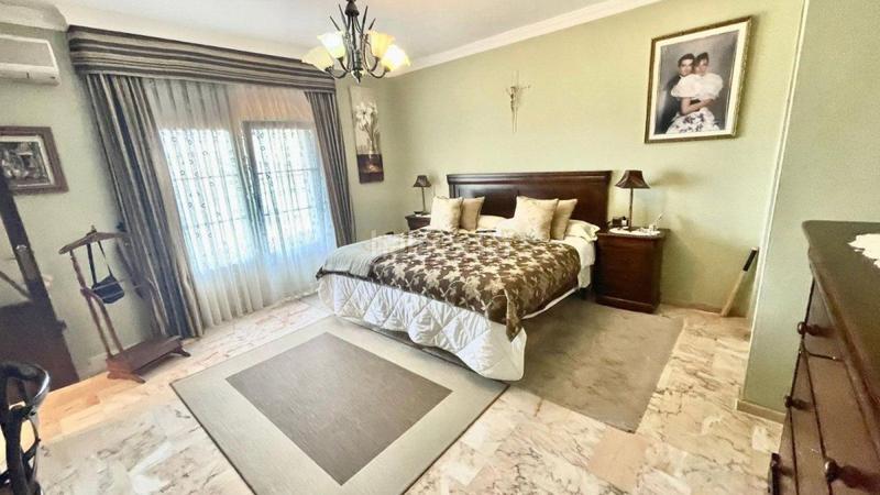 Foto 4039bc79-f151-4d63-b7d5-97f58f651a5c. Chalet mit heizung parking in Manantiales - Lagar - Cortijo Alhaurín de la Torre