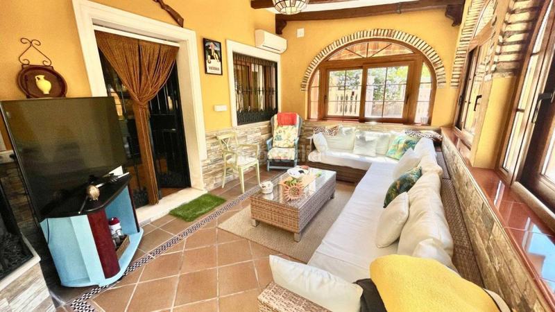 Foto 41796bbe-be9f-4638-9b1a-0b0d202e7cea. Chalet mit heizung parking in Manantiales - Lagar - Cortijo Alhaurín de la Torre