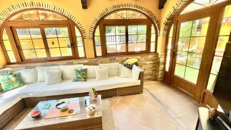 Foto facd8fe9-b30a-4e0f-b924-d2a51a6ebfe2. Chalet mit heizung parking in Manantiales - Lagar - Cortijo Alhaurín de la Torre