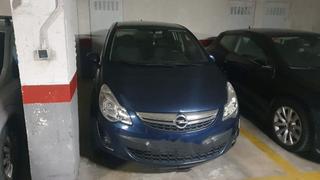 Aparcament cotxe  Gran cardenal. Garaje en venta en el calvario.