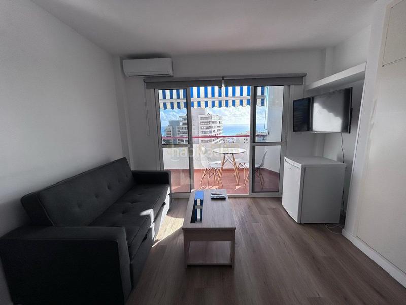 Foto cfe33e7b-f8d3-48a3-9cae-66a6e1ac5225. Estudio  en venta en centro. en Calvario Torremolinos