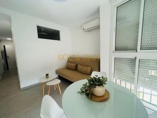 Lloguer Apartament a Manantiales-Estación de Autobuses. Apartamento en alquiler en centro, 1 dormitorio.