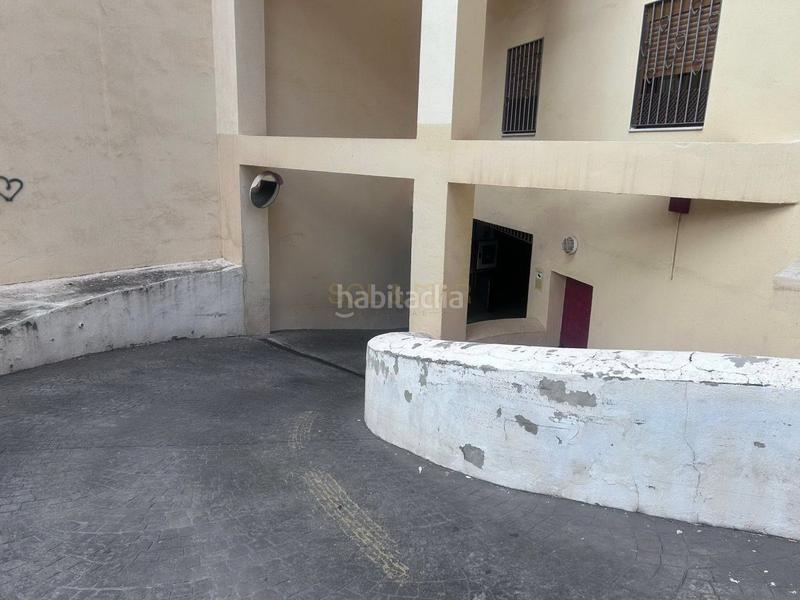 Foto 5d1c4e1f-a907-4684-a339-008c586d68b9. Aparcament cotxe a Manantiales-Estación de Autobuses Torremolinos