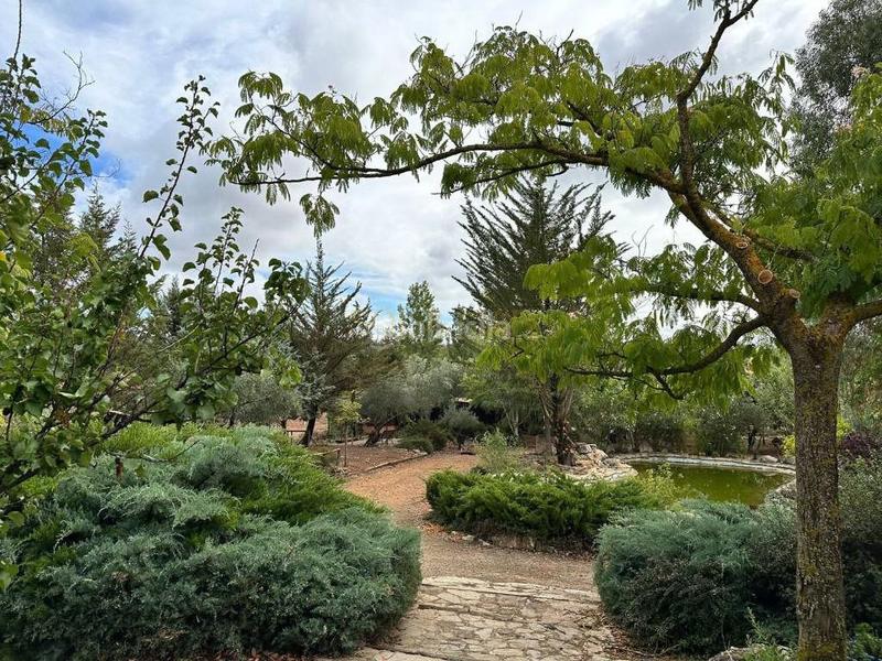 Foto 07743877-bcc8-4d21-ab30-2246606f16b1. Masía finca rúst. en venta , 5 dormitorios. en Archidona