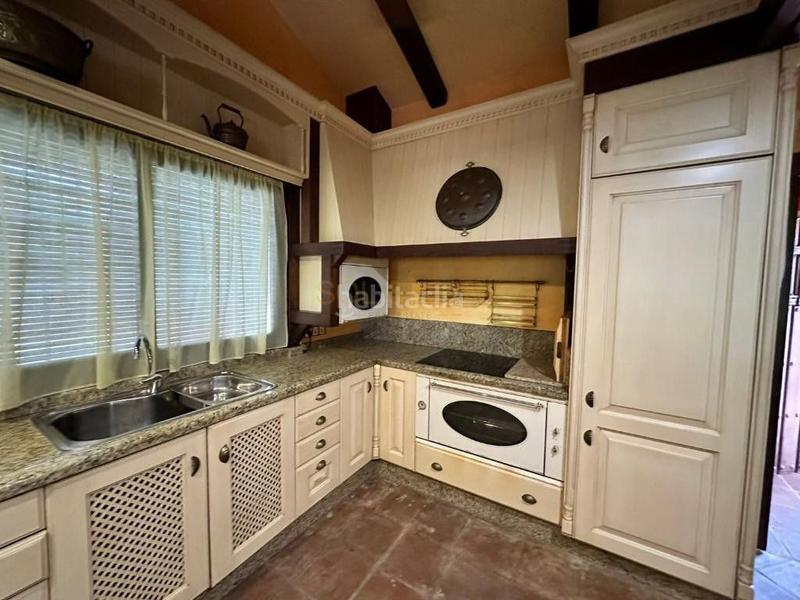 Foto 34f5c363-5650-47ab-beb5-e51586ea853e. Masía finca rúst. en venta , 5 dormitorios. en Archidona