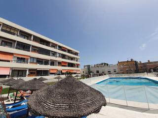 Apartament a El Bajondillo. Apartamento en venta en centro, 2 dormitorios.