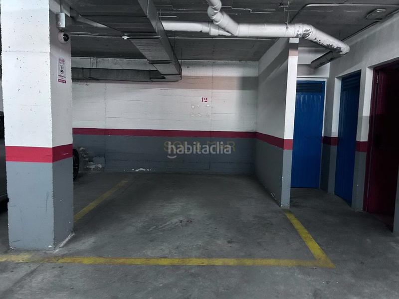 Foto 45afada2-fee1-4761-a635-be06ba9f4bac. Parking voiture dans Manantiales-Estación de Autobuses Torremolinos