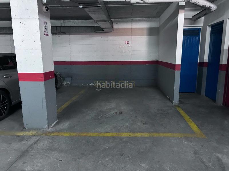 Foto 60d3d786-0e33-4f99-8c68-cc049cbfff0e. Parking voiture dans Manantiales-Estación de Autobuses Torremolinos