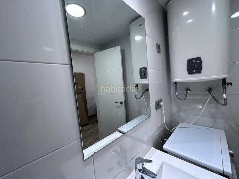 Foto 9151541d-6e25-4e14-83e3-6e6448f18d0c. Estudio  en venta en centro. en Manantiales-Estación de Autobuses Torremolinos