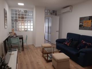 Lloguer Apartament a Manantiales-Estación de Autobuses. Apartamento en alquiler en centro, 1 dormitorio.