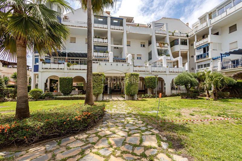 Foto 8f610b18-b8ec-4a6c-abe5-6e6680618288. Piso  en venta en los alamos, 3 dormitorios. en Málaga