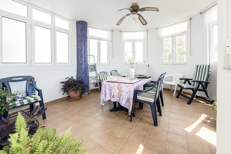 Foto 9cc43e56-e870-41f1-a2dd-cbecbebd2935. Piso  en venta en los alamos, 3 dormitorios. en Málaga