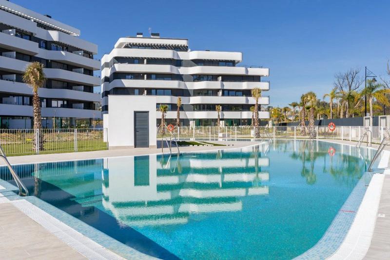 Foto 000be190-8fe5-4fb5-86fd-8deb46162cb2. Affitto piccolo appartamento con parcheggio in Los Álamos Torremolinos