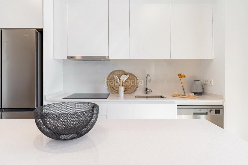 Foto c2f97bee-4dde-4671-b30e-c7dcd9029ef5. Rent apartment with parking in Los Álamos Torremolinos