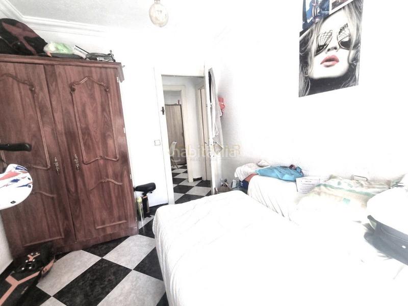 Foto 01d6f26a-a6c3-4b81-8974-ba95bd301161. Piso  en venta en centro, 4 dormitorios. en Ayuntamiento Torremolinos