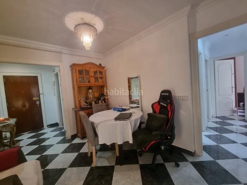 Foto 1447daaa-872e-4805-bd5e-ac4224524021. Piso  en venta en centro, 4 dormitorios. en Ayuntamiento Torremolinos