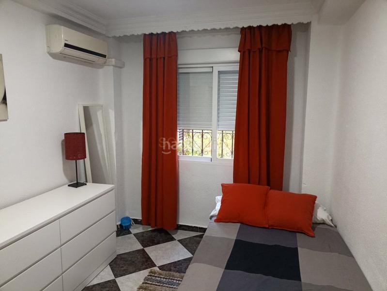 Foto 87c3d984-eb34-4982-84c2-4dcc62587130. Piso  en venta en centro, 4 dormitorios. en Ayuntamiento Torremolinos
