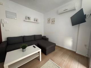Location Appartement à Manantiales-Estación de Autobuses. Apartamento en alquiler en centro, 1 dormitorio.
