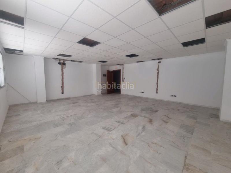 Foto 3ec30a92-e116-456c-a444-e615d887f46d. Alquiler local comercial local com. en alquiler en centro, 15 despachos. en Torremolinos