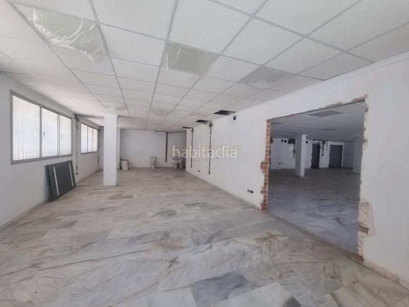 Foto 88a3eb6f-5931-42a7-98b1-5d8587fb06f0. Alquiler local comercial local com. en alquiler en centro, 15 despachos. en Torremolinos