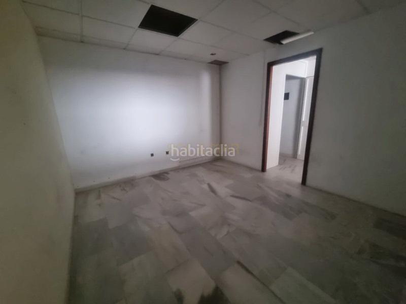 Foto 97b47596-6d05-475b-b264-42838afad084. Alquiler local comercial local com. en alquiler en centro, 15 despachos. en Torremolinos