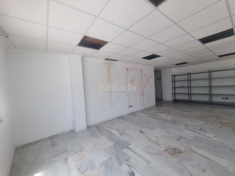 Foto 03cee9ca-122a-47d7-a8d7-7b0a563d2652. Location local commercial dans Loma de los Riscos Torremolinos