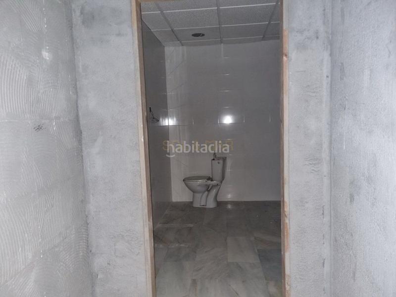 Foto 4c6ce79d-cd6d-49de-bc9b-d8e20f44d4e7. Location local commercial dans Loma de los Riscos Torremolinos