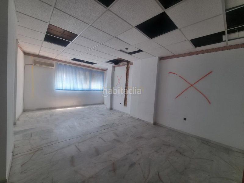 Foto d89c81a6-bb65-4cd8-852c-76e3d8104fcf. Location local commercial dans Loma de los Riscos Torremolinos