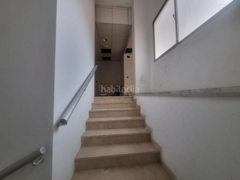 Foto 2606a93c-ea59-48cb-95b6-e0fc5ad40276. Rent business premise in Loma de los Riscos Torremolinos