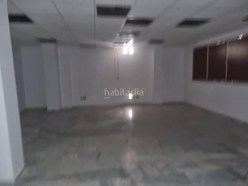 Foto 6821e039-8360-484c-b143-741cb48d1302. Rent business premise in Loma de los Riscos Torremolinos