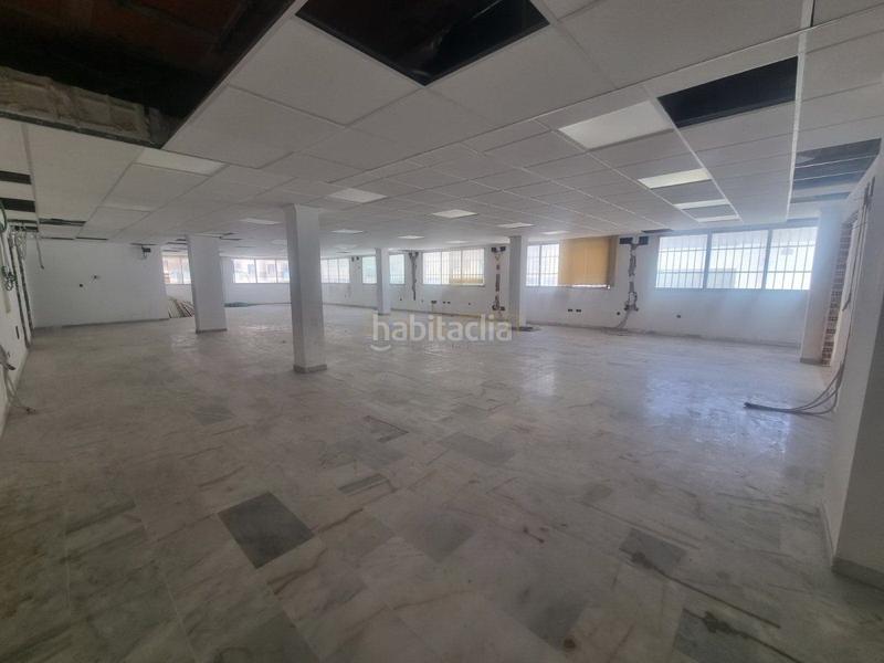 Foto 80b04364-5035-4658-b225-a32ed63c26b7. Rent business premise in Loma de los Riscos Torremolinos