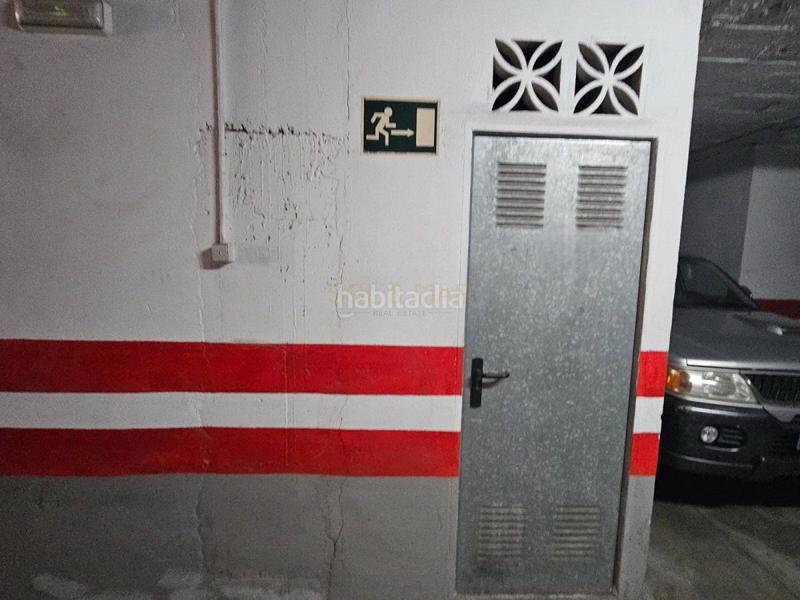 Foto d6b27755-7993-4e1e-a124-7df9b7427fd9. Parking voiture dans Manantiales-Estación de Autobuses Torremolinos