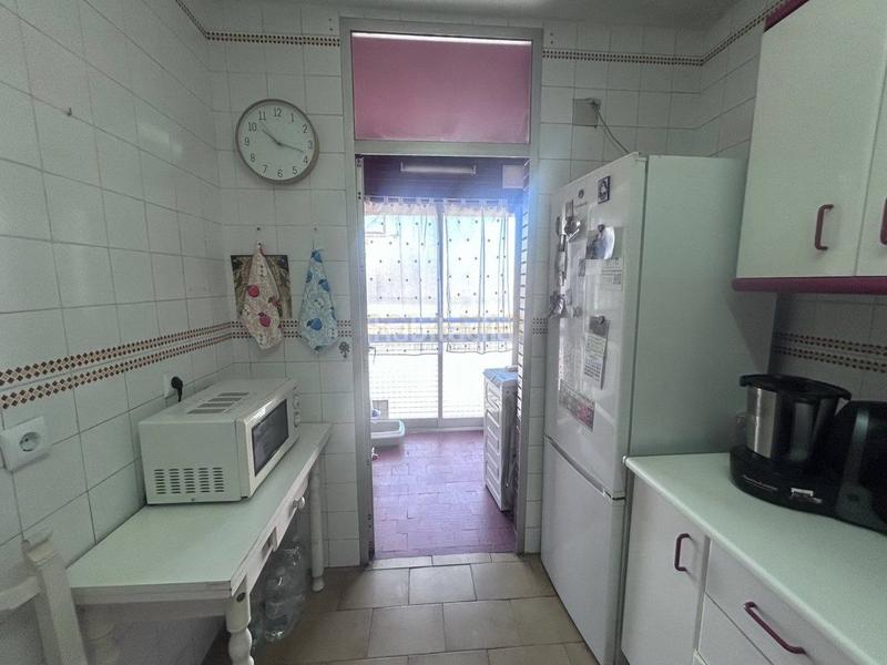 Foto 6e2f3c5b-de23-4c9d-85dc-4e9bba3470f6. Piso  en venta , 3 dormitorios. en Ayuntamiento Torremolinos