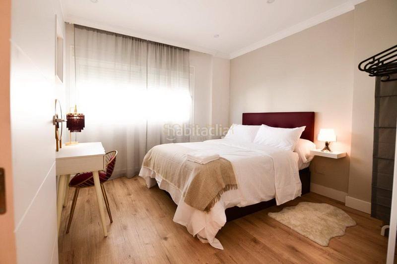 Foto dedac4aa-7c45-4e0e-9621-2080af988cfb. Affitto piccolo appartamento con parcheggio in Zona Centro Comercial Torrequebrada Benalmádena