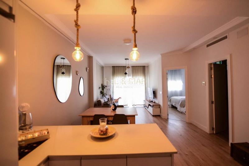 Foto f823256f-c4f9-4caf-bd25-0462c7e05459. Location appartement avec parking dans Zona Centro Comercial Torrequebrada Benalmádena