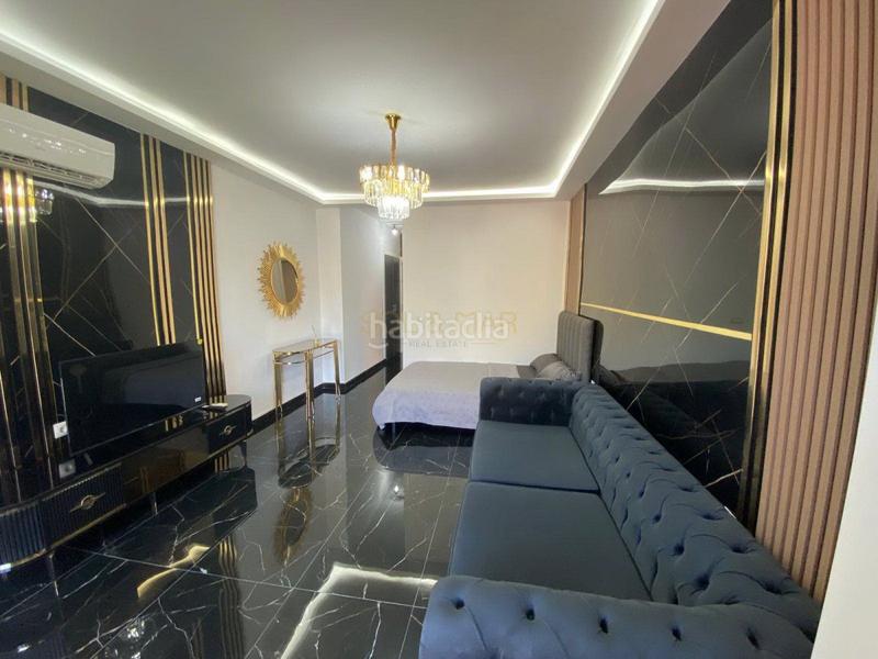 Foto 1529d9bf-8298-47f7-9aa4-1ce1634c71b6. Alquiler estudio  en alquiler en centro. en Torremolinos