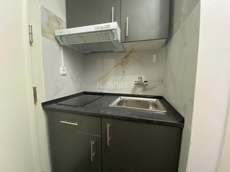 Foto c94ce8eb-5ff6-4065-bce6-1f28e09bd129. Alquiler estudio  en alquiler en centro. en Torremolinos