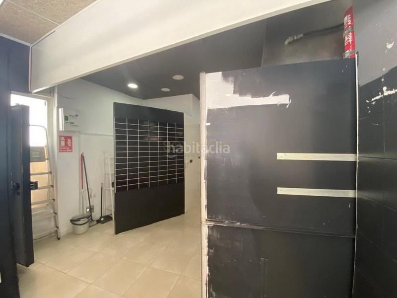 Foto 43ec2038-a5a4-436a-9119-e9e11a6a2241. Alquiler local comercial local com. en alquiler en centro. en Torremolinos