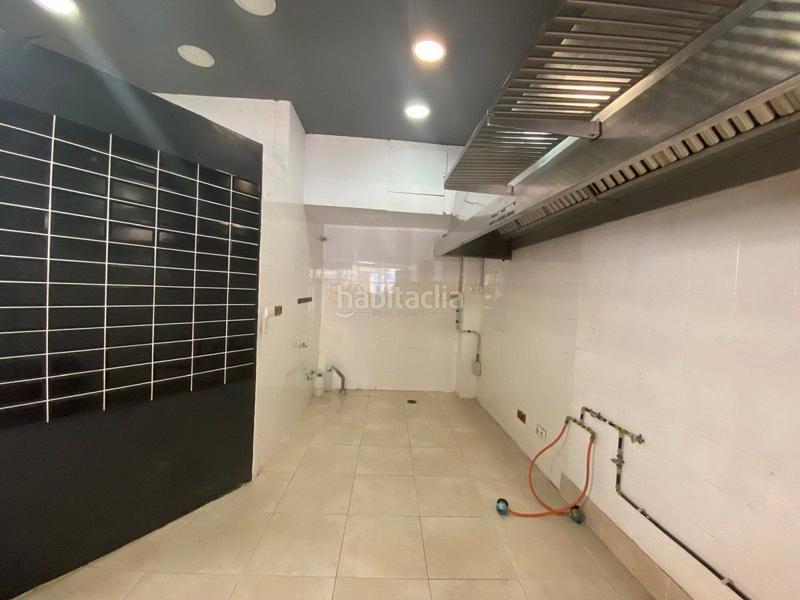 Foto f75f20f0-22dc-4440-82c8-6d8a750631ef. Alquiler local comercial local com. en alquiler en centro. en Torremolinos