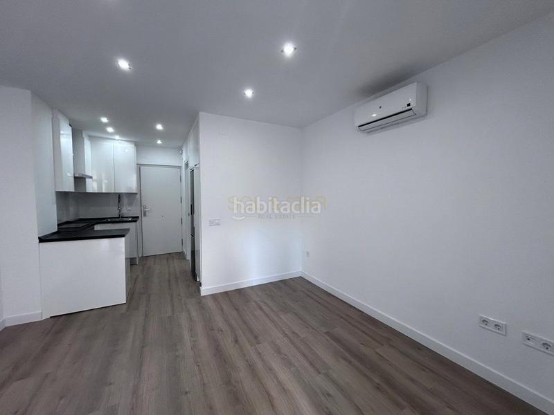 Foto 4b5f7165-bd34-4c24-bc0c-6efe5dd75186. Estudio  en venta . en Parque de la Paloma Benalmádena