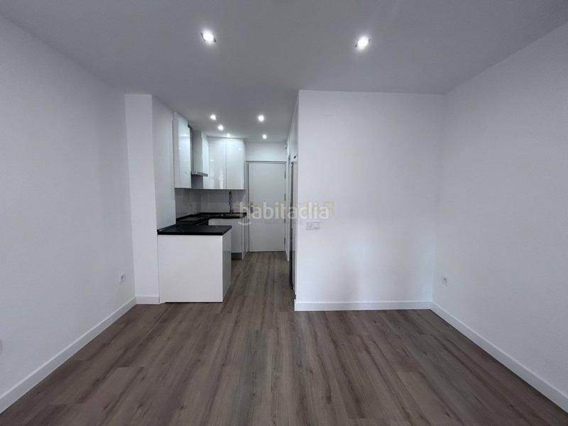 Foto 74fe3a8a-3129-47ee-85f7-bf891e0cc5bf. Estudio  en venta . en Parque de la Paloma Benalmádena