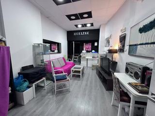 Locale commerciale in Parque Ayala - Jardín de la Abadía - Huelín