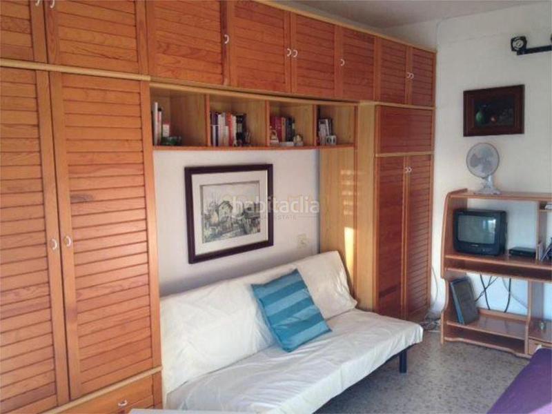 Foto 4372f46c-3f8e-4eb8-acc4-8ec992307df9. Estudio  en venta . en Manantiales-Estación de Autobuses Torremolinos