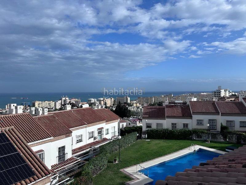 Foto 620256cf-107e-461f-b319-f158b298ac5e. Casa adossada amb calefacció aparcament a Montemar Torremolinos