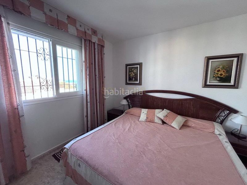 Foto 78982f0f-393a-4026-ab80-de79d171330f. Casa adossada amb calefacció aparcament a Montemar Torremolinos