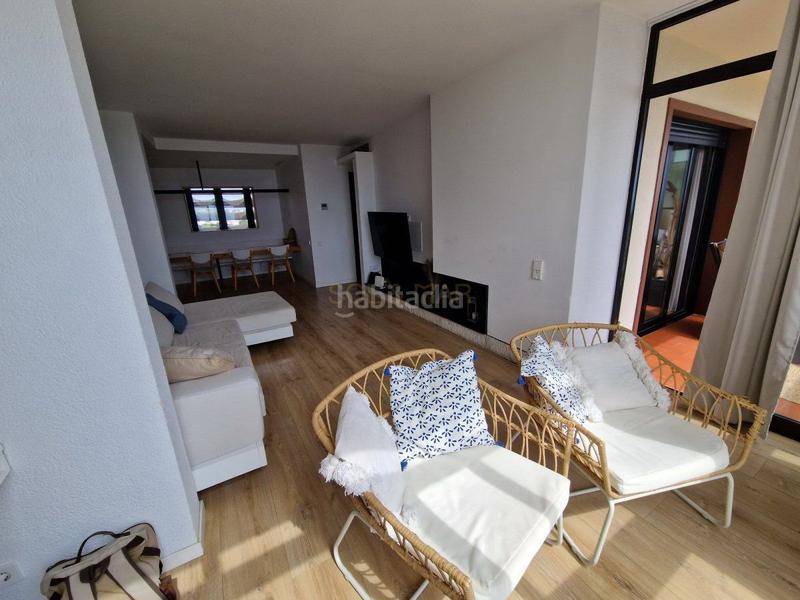 Foto 4ee4bd0f-7f2f-4bf5-a702-d5af3bfbb297. Rent flat with parking in Playamar - Benyamina Torremolinos