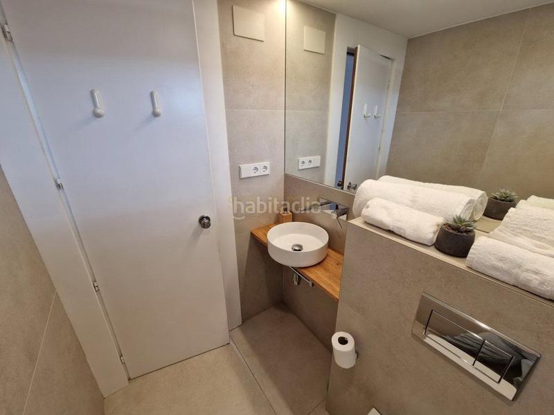 Foto c8067078-0adc-418f-8f5b-337e6fad091c. Rent flat with parking in Playamar - Benyamina Torremolinos