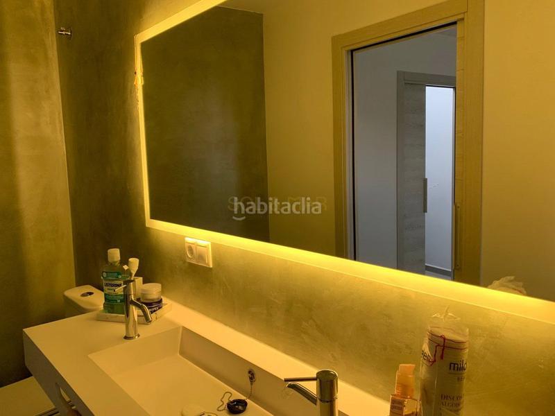 Foto 281e64bb-153e-45cd-8d6c-f343278e8067. Casa a schiera con riscaldamento in Centro Alhaurín el Grande